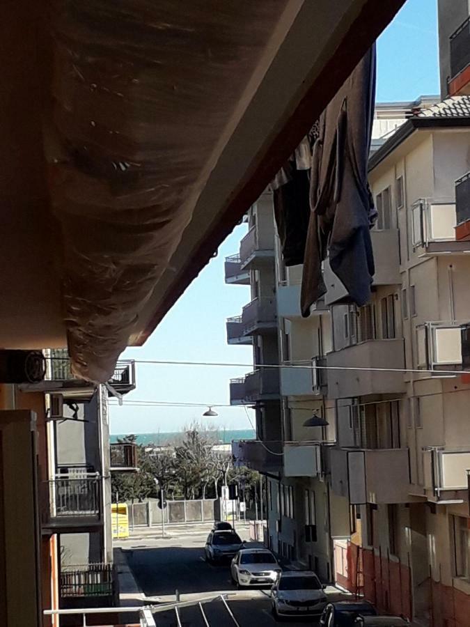 Appartamento Al Mare Lorella ซอตโตมารีนา ภายนอก รูปภาพ
