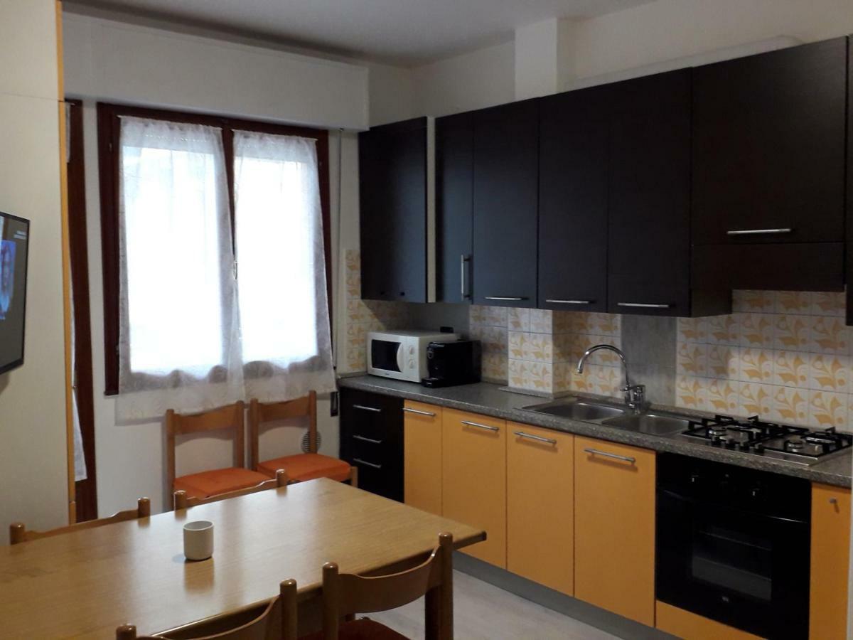 Appartamento Al Mare Lorella ซอตโตมารีนา ภายนอก รูปภาพ
